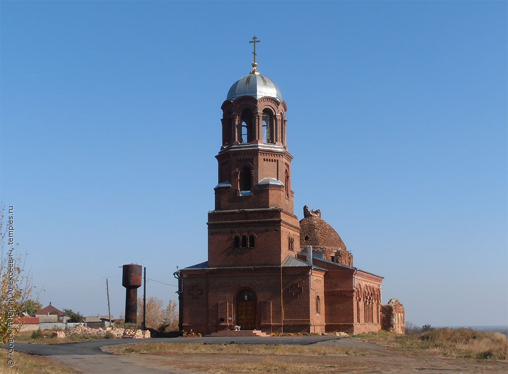 Церковь Покрова Пресвятой Богородицы в Боброве