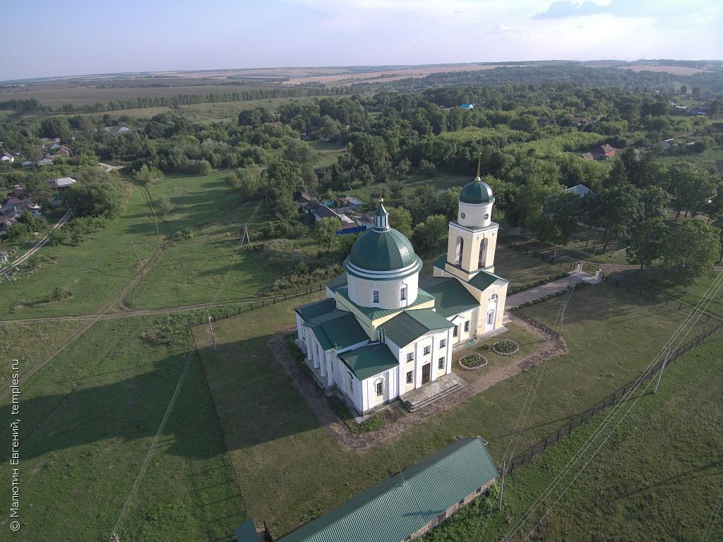 Церковь Богоявления Господня в Свишнях