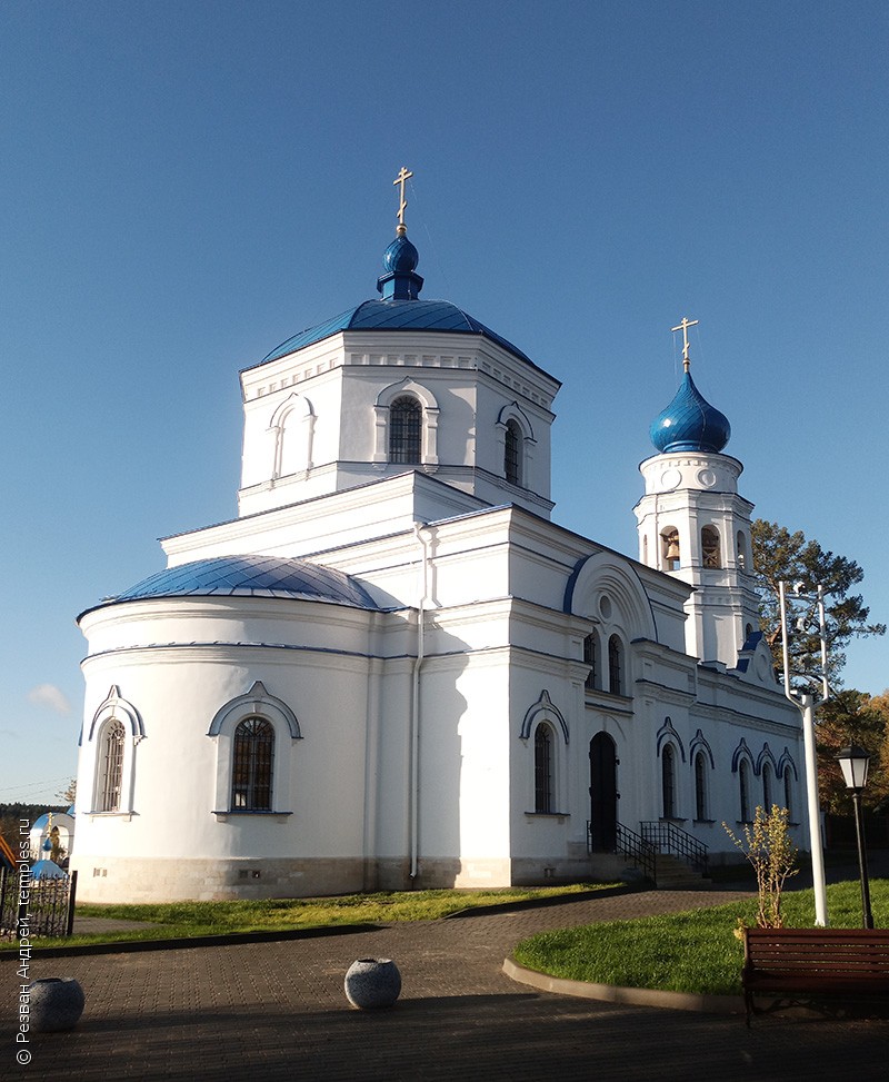 Церковь Покрова Пресвятой Богородицы в Покрове-Тростье