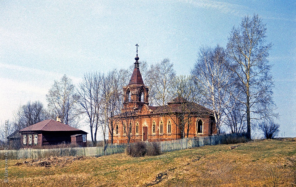 Церковь Успения Пресвятой Богородицы в Глазово (старообрядческая)