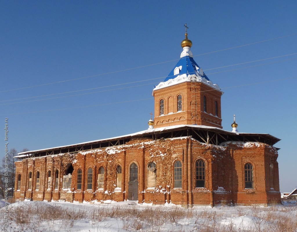 Церковь Михаила Архангела в Бобровском