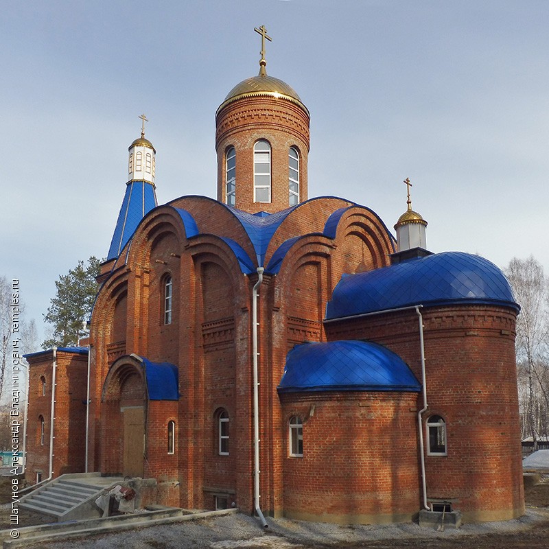 Церковь Иконы Божией Матери Достойно есть (Милующая) в Машгородке в Миассе