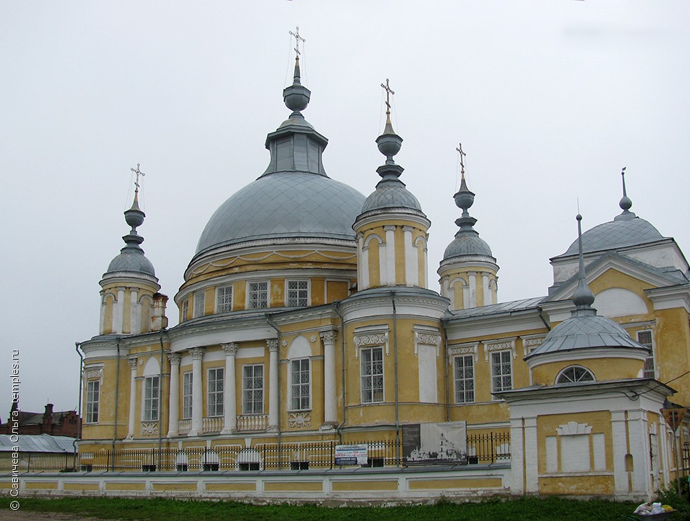 Церковь Воскресения Христова в Устье-Кубенском
