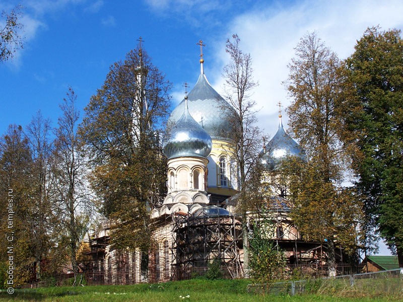 Церковь Рождества Пресвятой Богородицы в Пенино