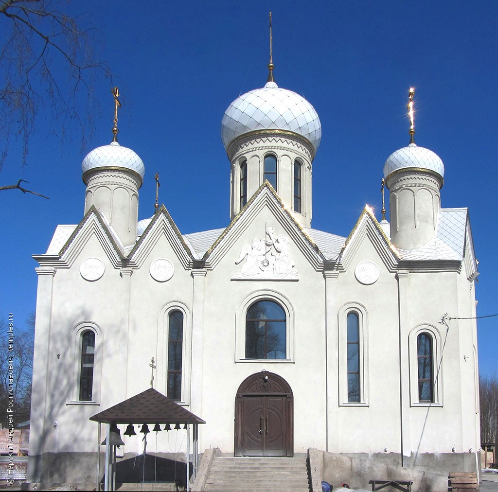 Церковь Успения Пресвятой Богородицы в Челюскинском