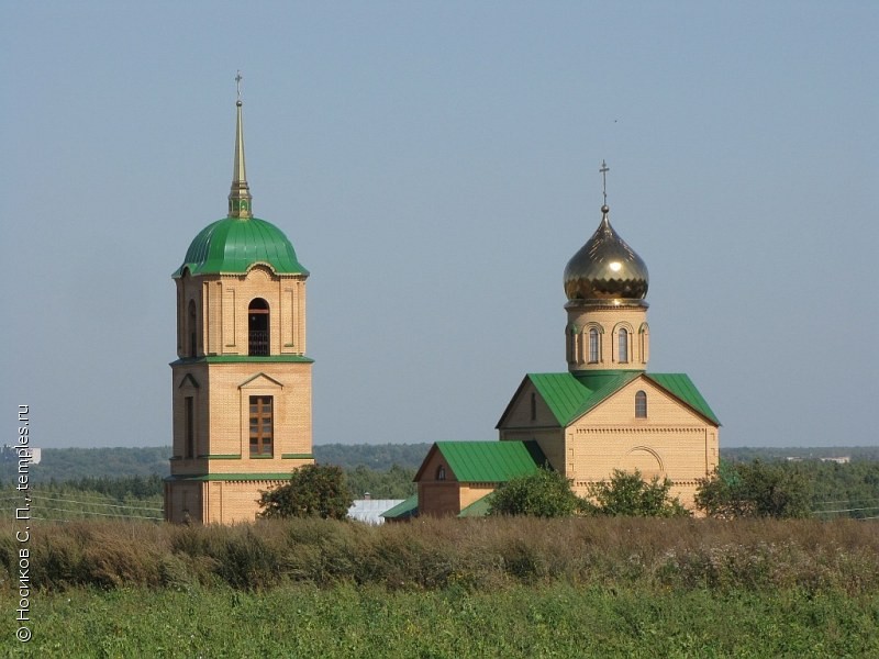 Церковь Троицы Живоначальной в Казанском монастыре