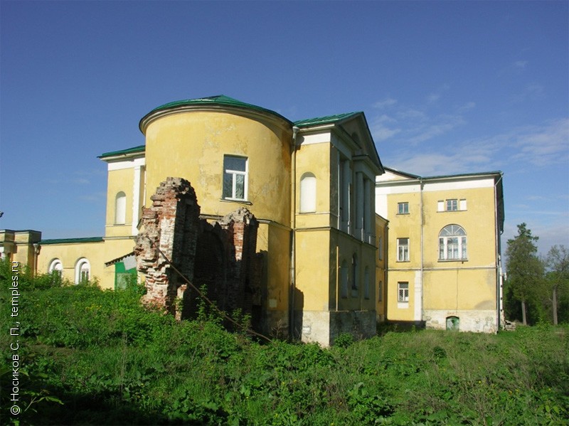 Церковь в Ивановском