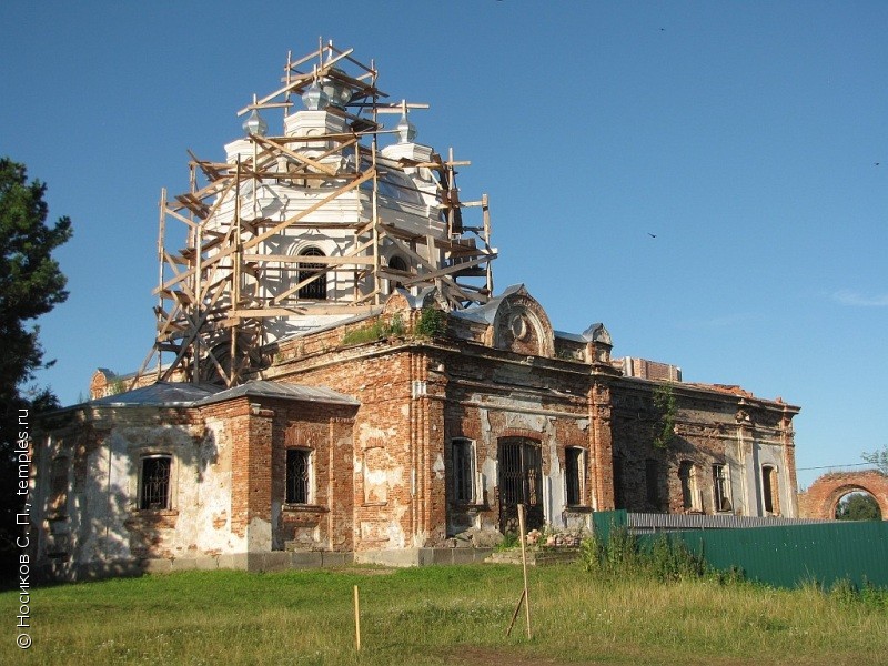 Церковь Петра и Павла в Голино