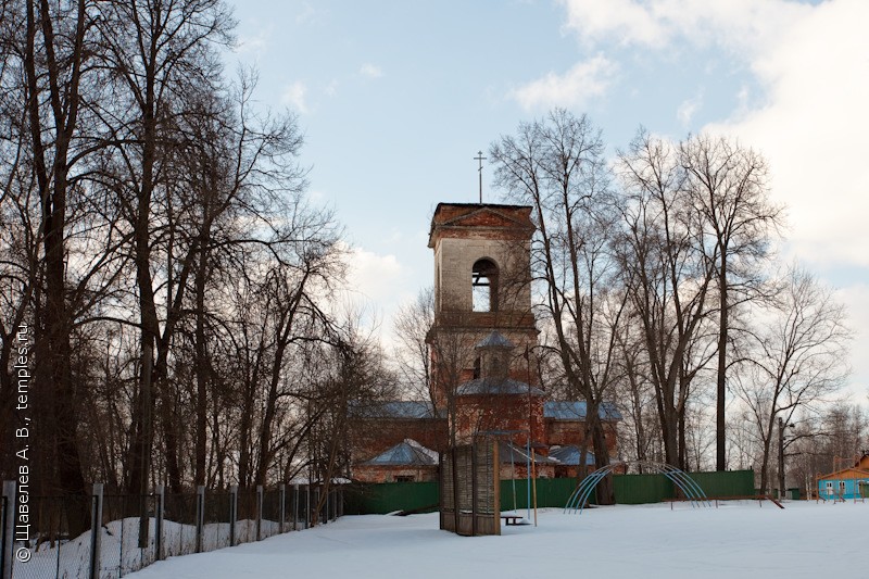 Церковь Креста Господня в Марьинке