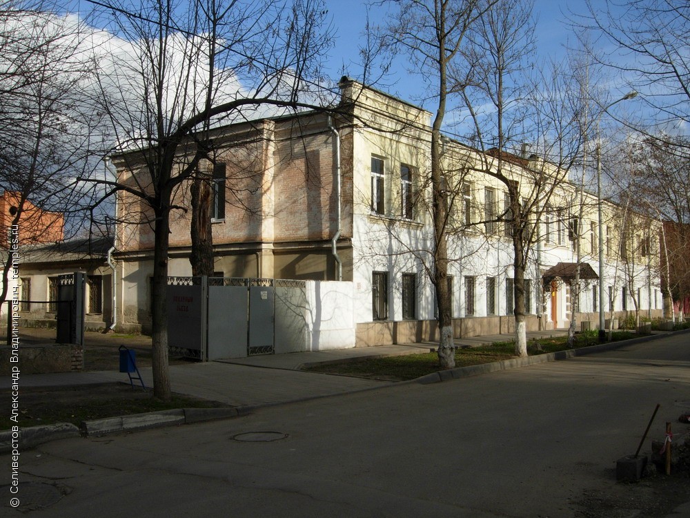 Церковь Введения Пресвятой Богородицы во Храм при Посполитакинском первоначальном женском училище в Екатеринодаре