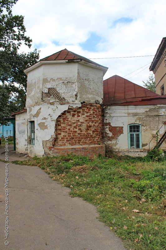 Часовня в Троицком Козловском монастыре