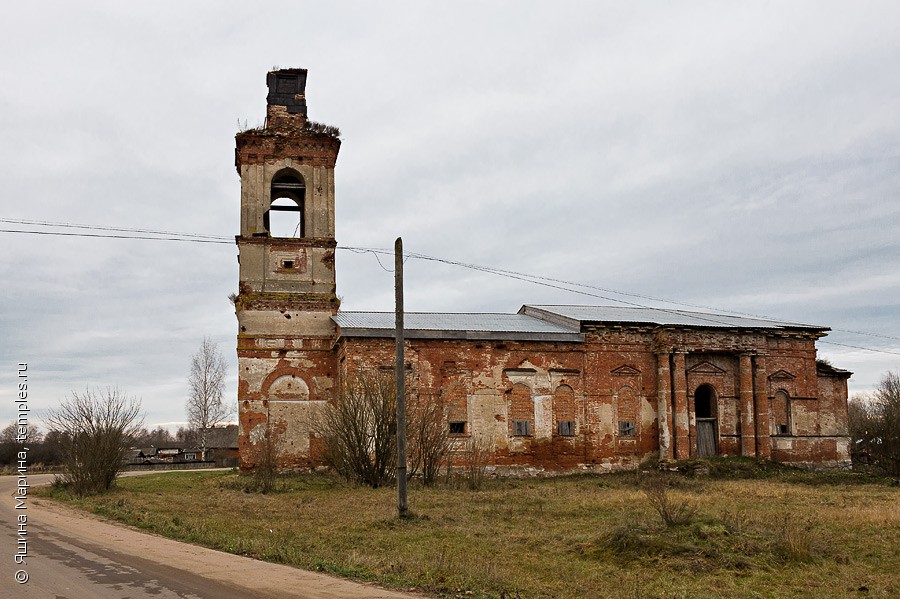 Церковь Иоанна и Иакова Менюшских в Менюше