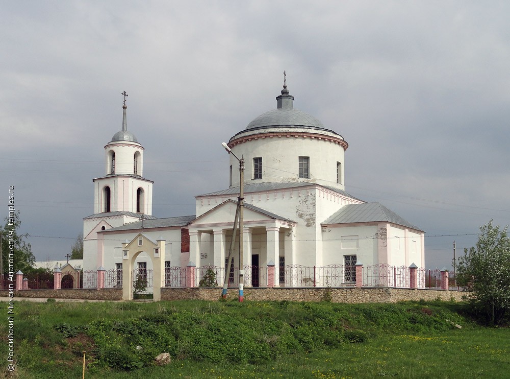 Церковь Преображения Господня в Голдино