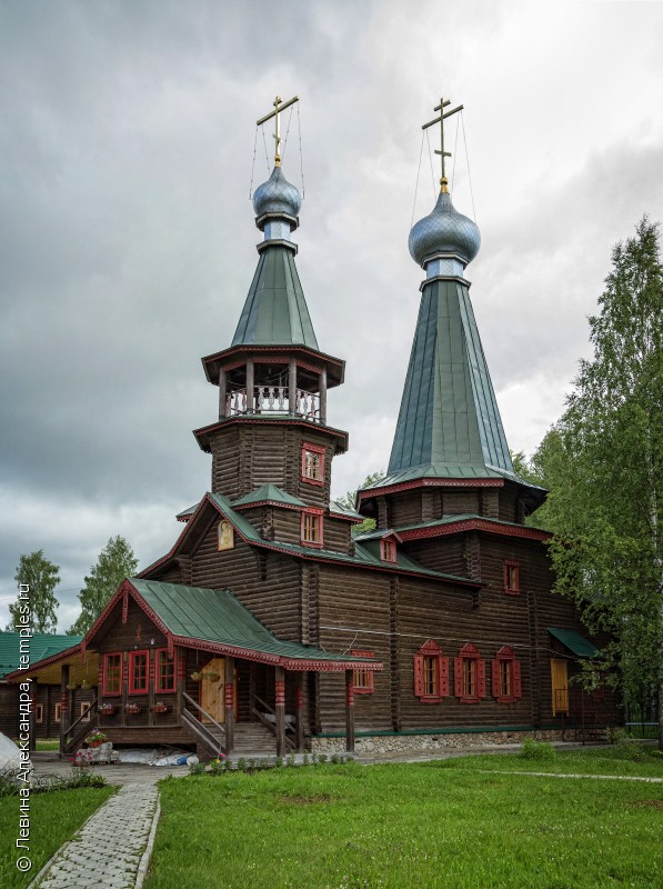Церковь Иоанна Богослова в Плесецке