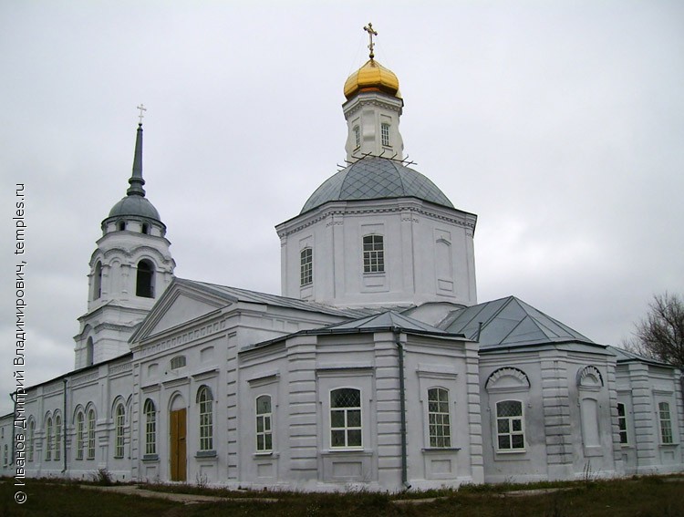 Церковь Троицы Живоначальной в Боровом