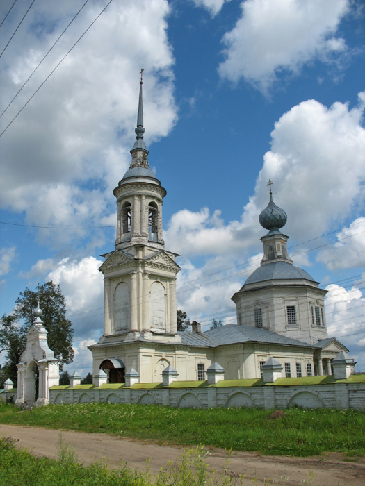 Церковь Рождества Христова в Борке