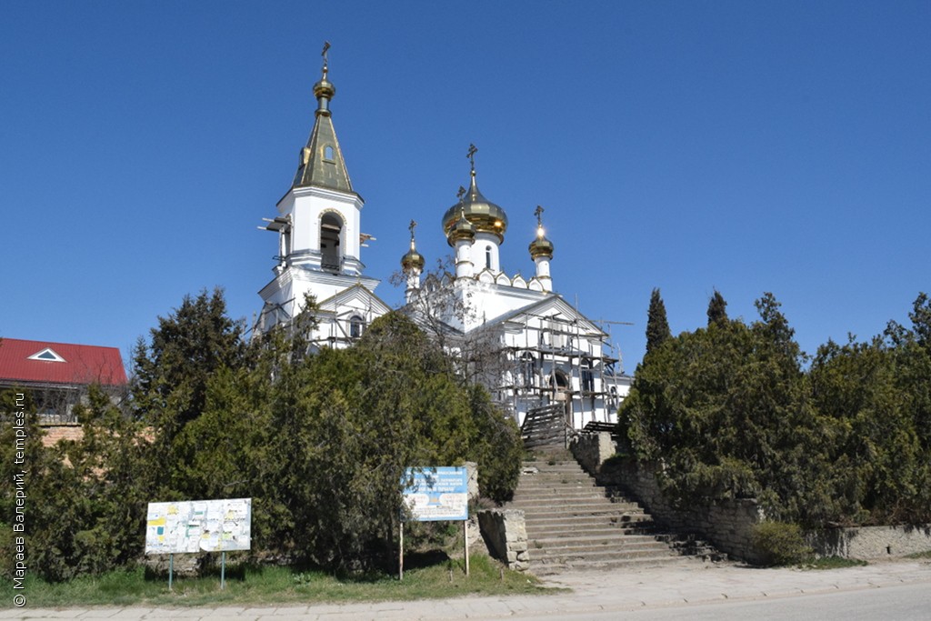 Церковь Иконы Божией Матери Утоли Моя Печали в Коктебеле (новая)