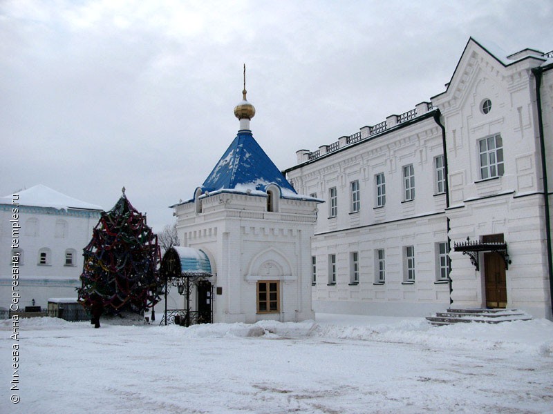 Часовня надкладезная в Раифском Богородицком монастыре
