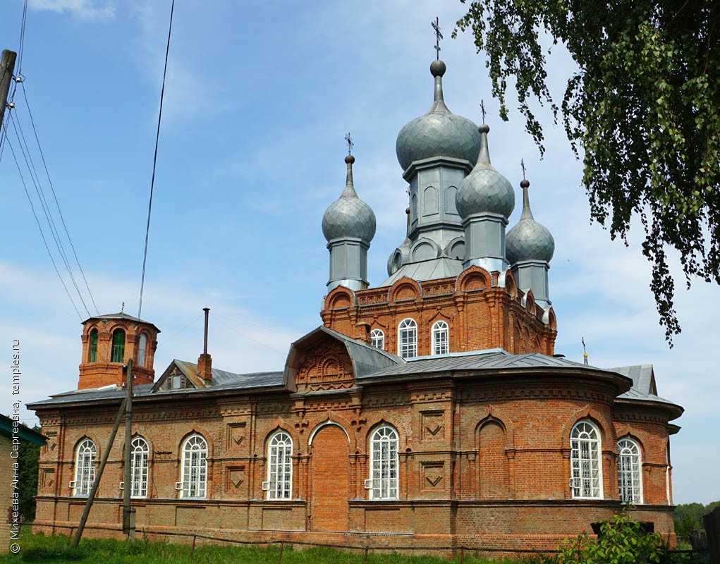 Церковь Флора и Лавра в Табашино