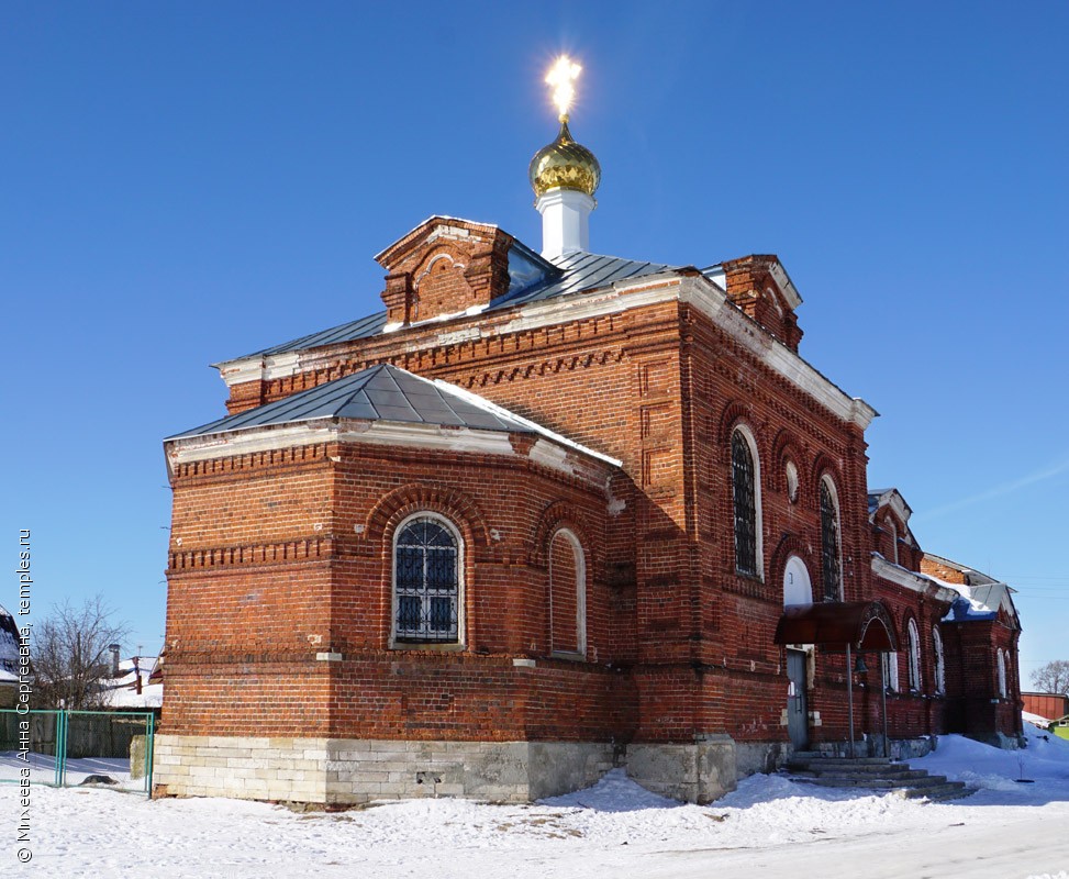 Церковь Успения Пресвятой Богородицы в Ближне-Песочном