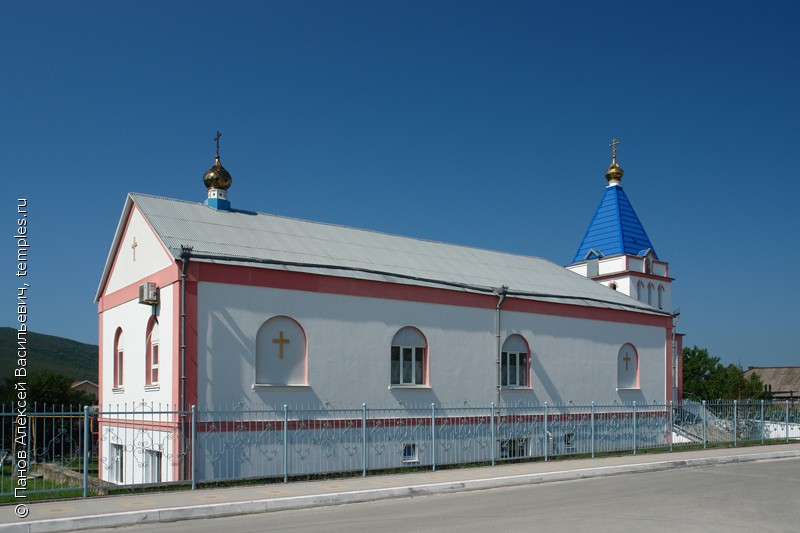 Церковь Пантелеимона Целителя в Кабардинке