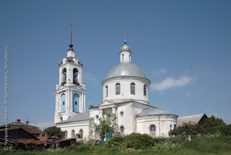 Церковь Вознесения Господня в Красном