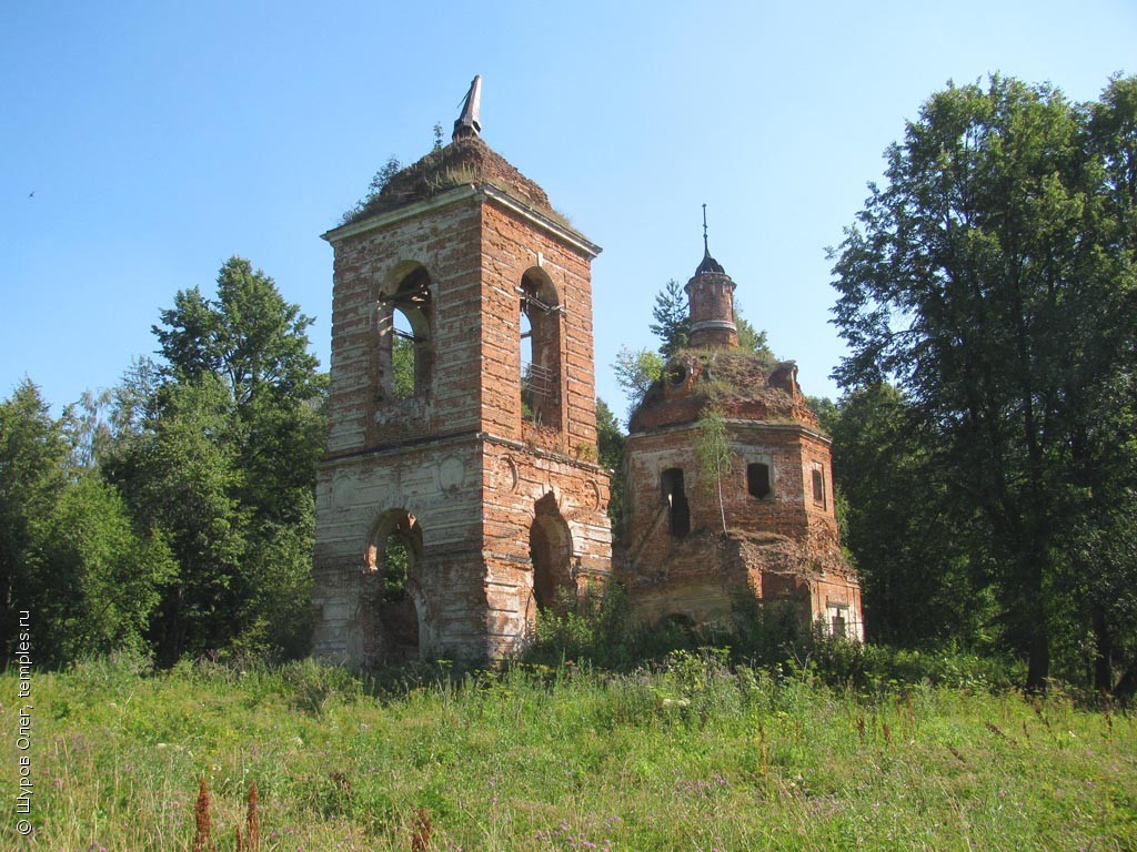 Церковь Иоанна Воина в Куртино