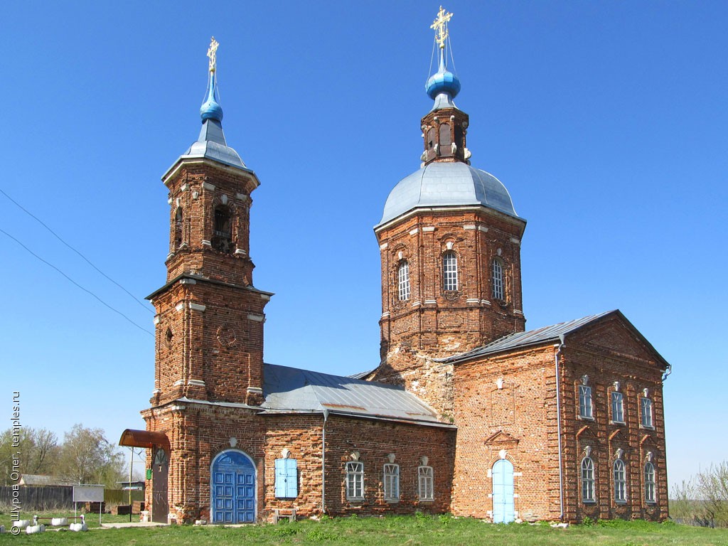 Церковь Рождества Пресвятой Богородицы в Лунино