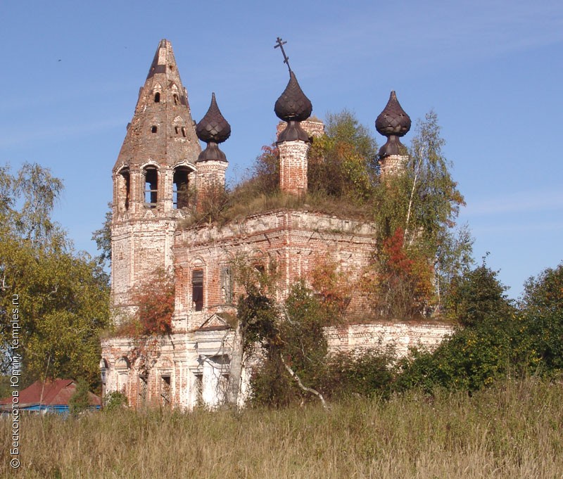 Церковь Михаила Архангела в Березниках