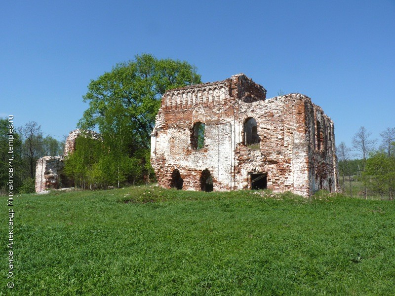 Церковь Иконы Божией Матери Казанская в Золотниковской пустыни