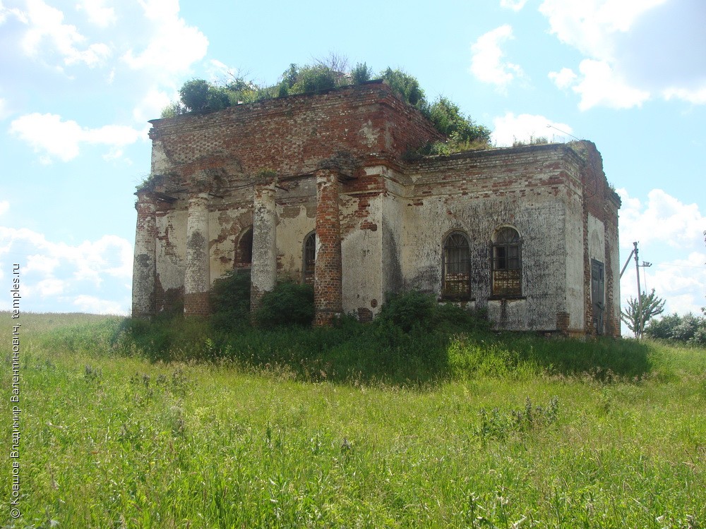 Церковь Михаила Архангела в Вороне