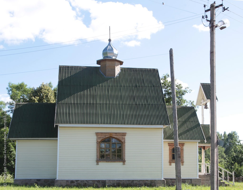 Церковь Николая Чудотворца в Красном