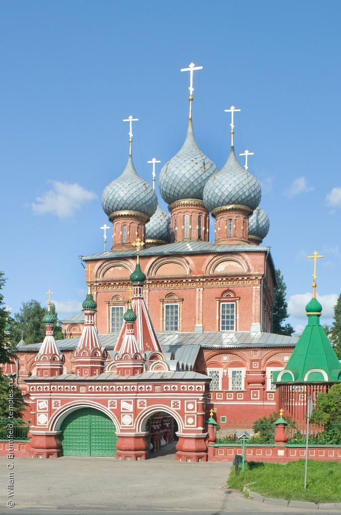 Церковь Воскресения Христова на Дебре