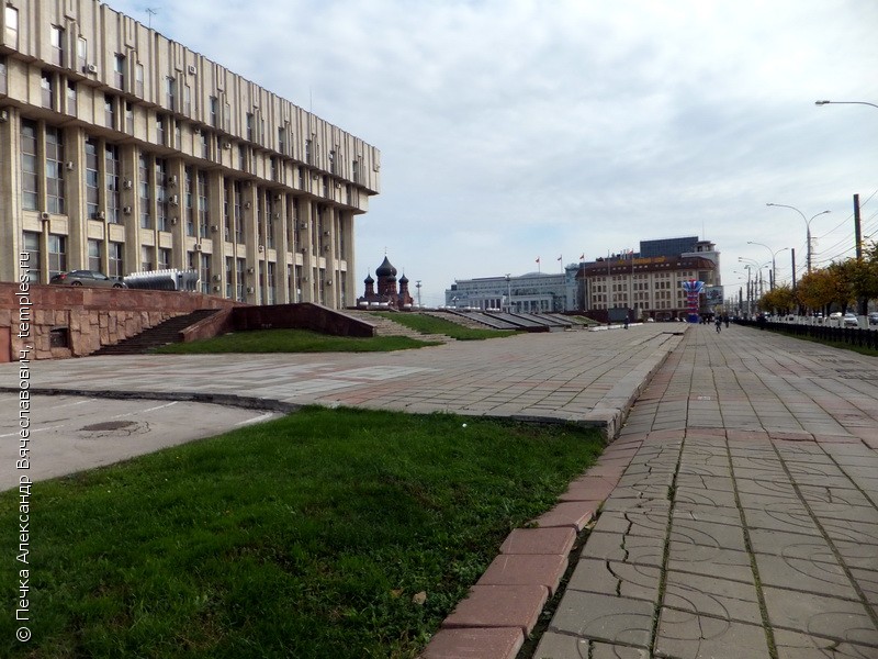 Церковь Преображения Господня в Кузнецах