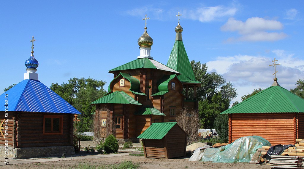 Церковь Троицы Живоначальной в Дубовке