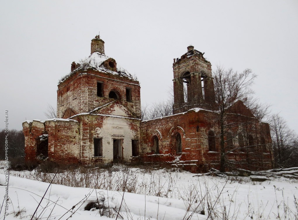 Церковь Преображения Господня в Спас-Седчено