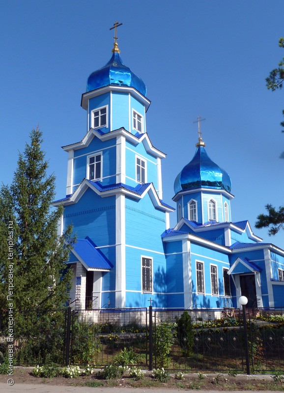 Церковь Иконы Божией Матери Казанская в Нероновке