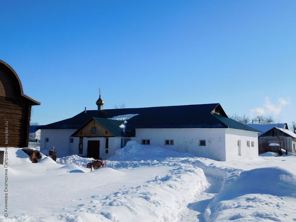 Церковь Серафима Саровского в Осинках (временная)