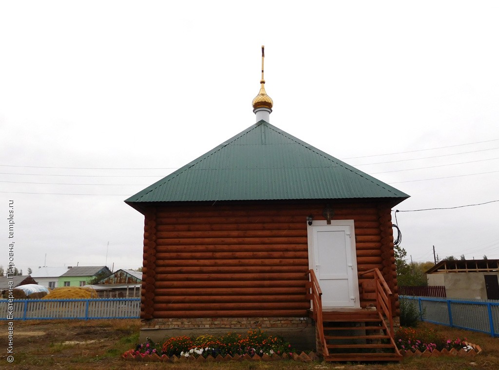 Церковь Серафима Саровского в Красных Домах