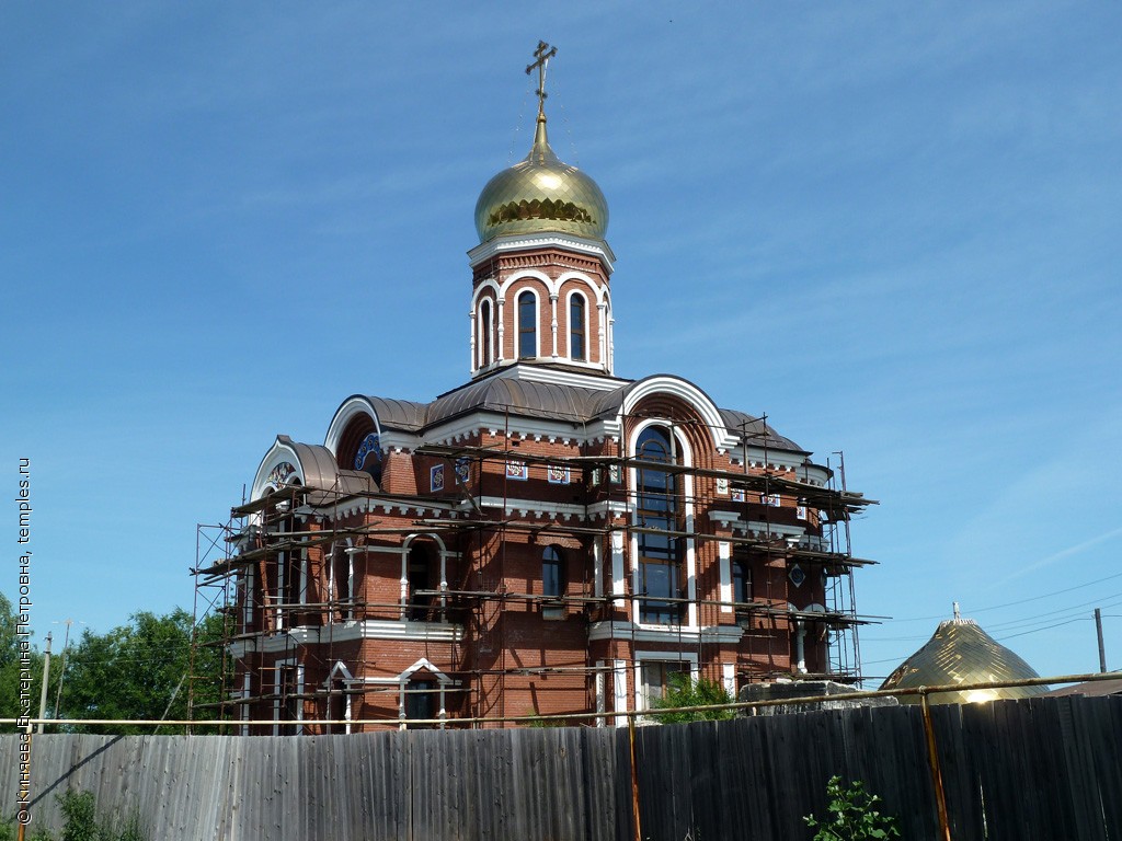 Церковь Михаила Архангела в Бобровке