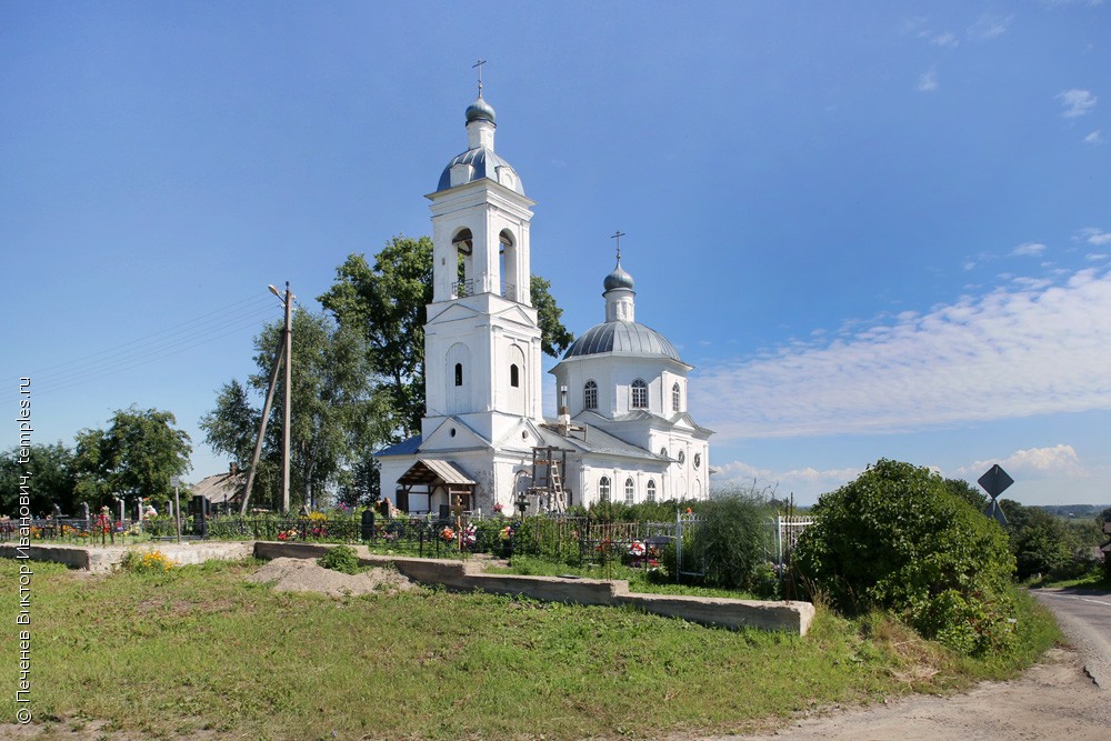 Церковь Димитрия Солунского в Пужболе