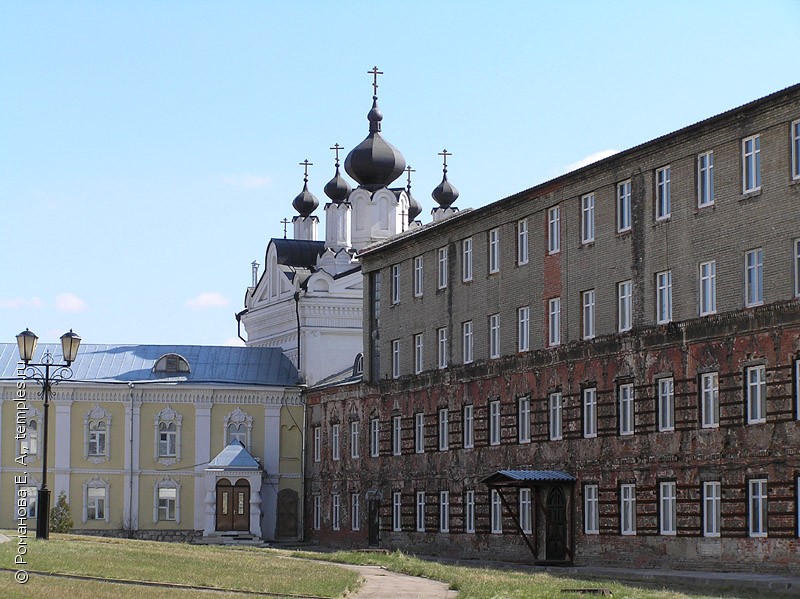 Церковь Иконы Божией Матери Казанская в Николо-Угрешском монастыре
